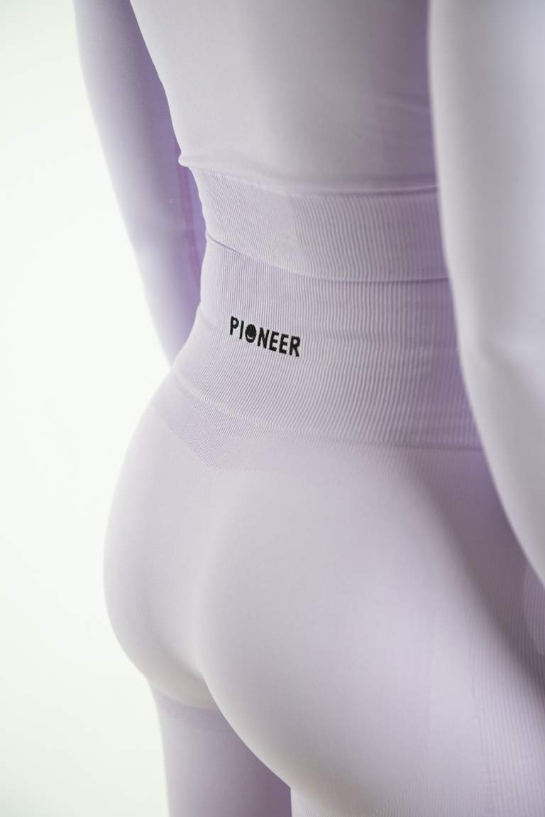 Seamless campaign image 5
